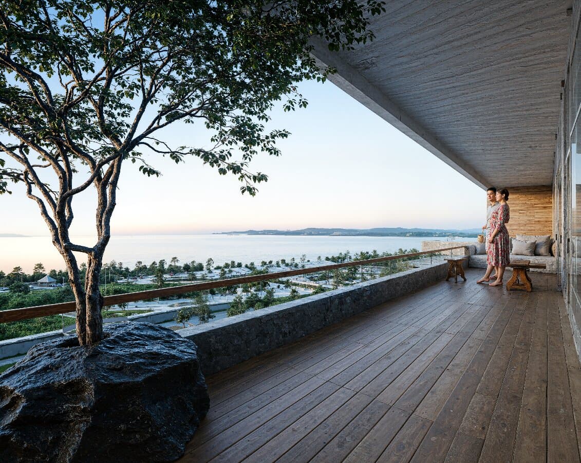 V TOWER RIVIERA · 5