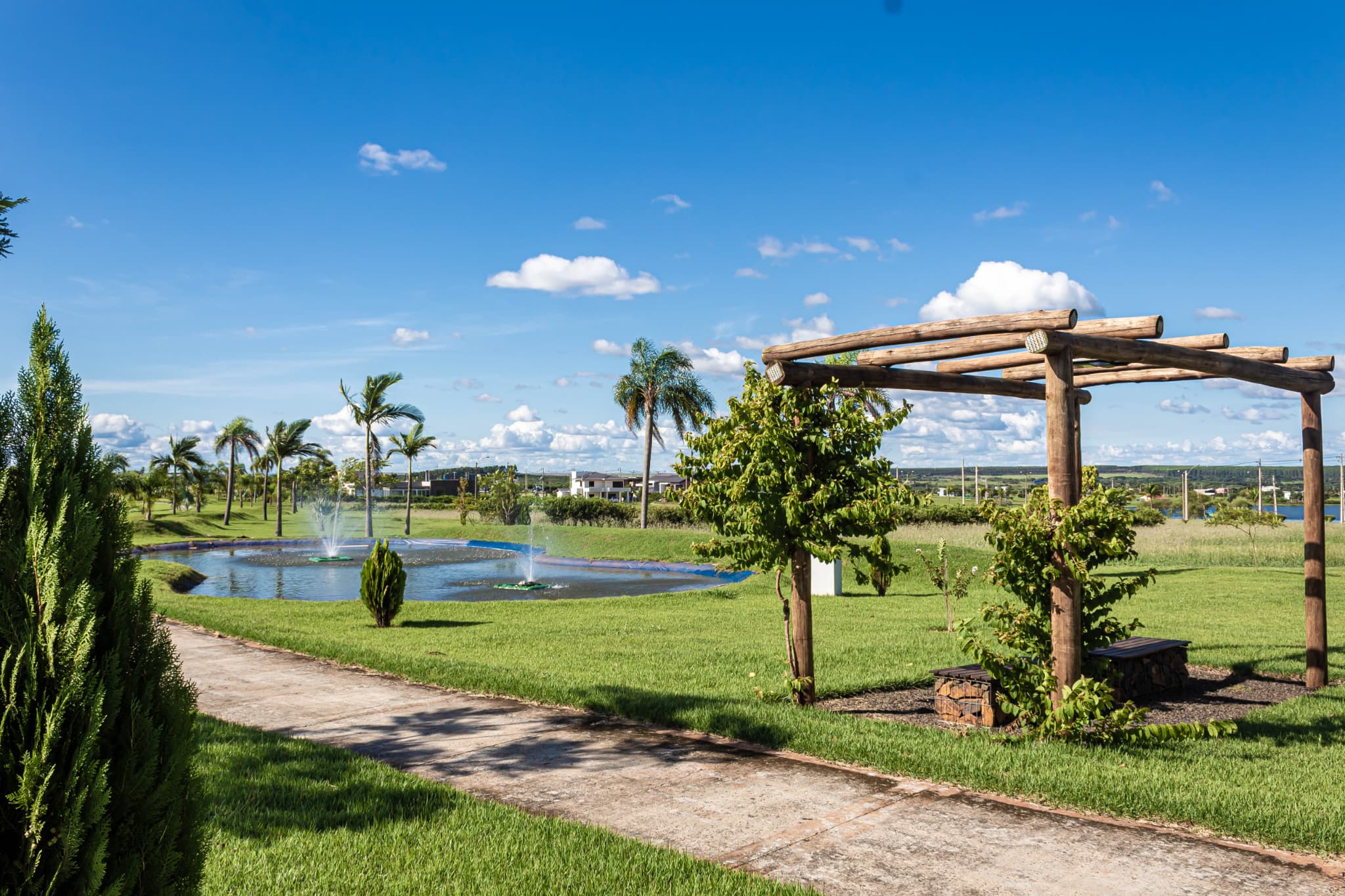 COSTA DEL LAGO · 9