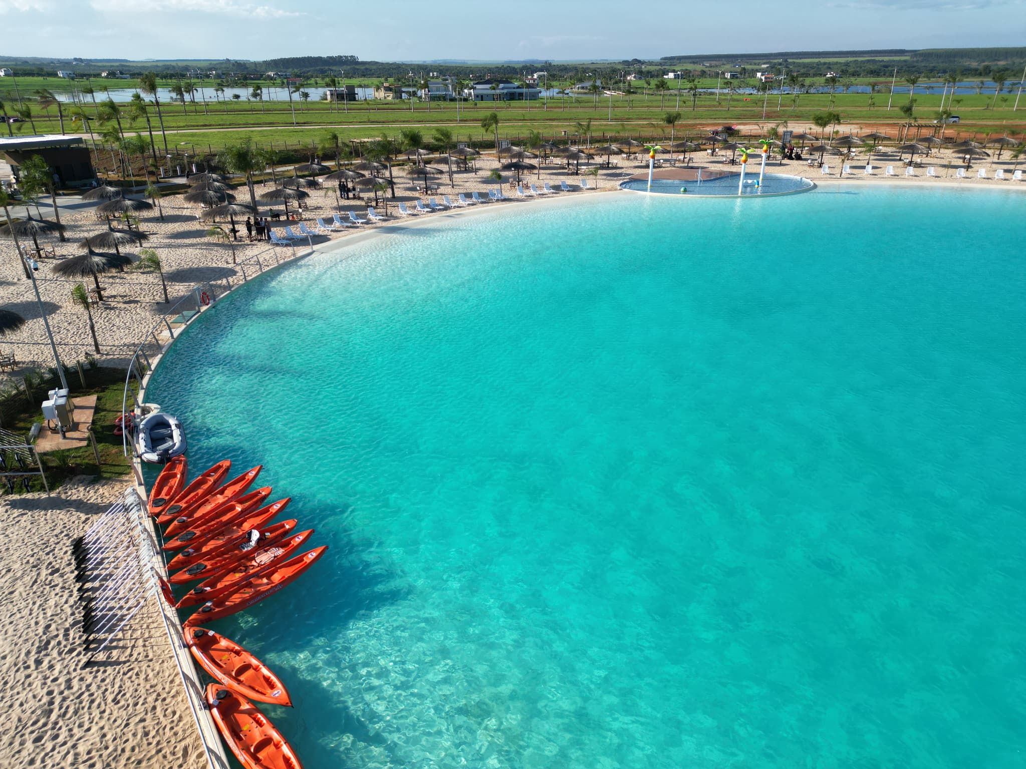 COSTA DEL LAGO · 2